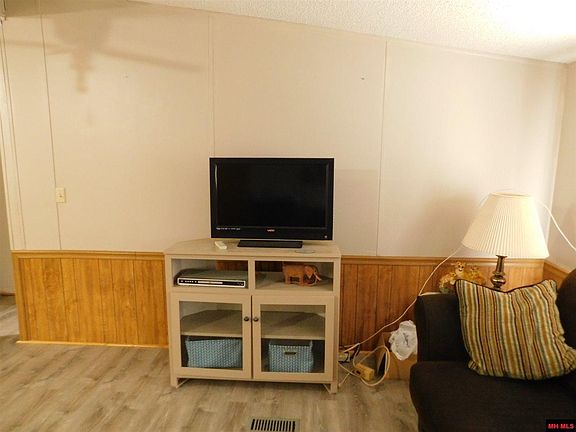 4th image of 1711 County Road 47
