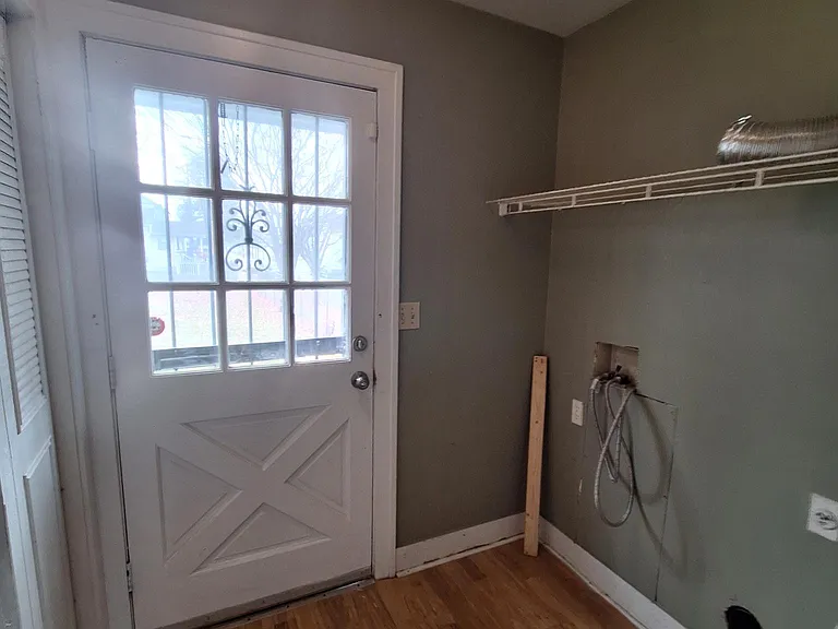 Back door in Laundry / Utility Room with W/D hookups