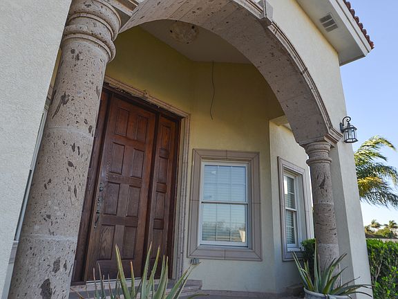 4th image of 3701 S J St
