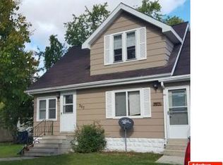 307 W 2nd St, Fond Du Lac, WI 54935