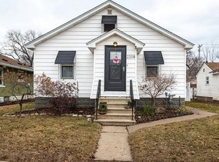 2208 Kane St, La Crosse, WI 54603