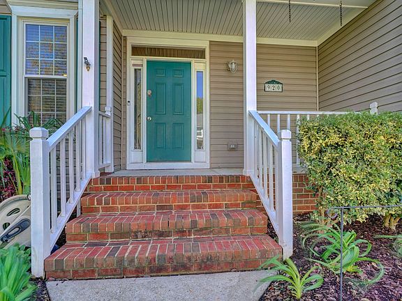 3rd image of 920 New Mill Dr