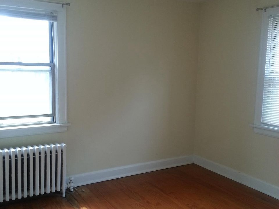 2nd image of 451 Ludlow Ave APT 106