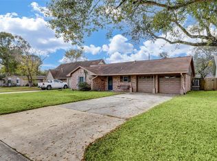 1413 Delabrook Ct, Seabrook, TX 77586