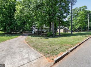 146 Camp Creek Dr, Stockbridge, GA 30281
