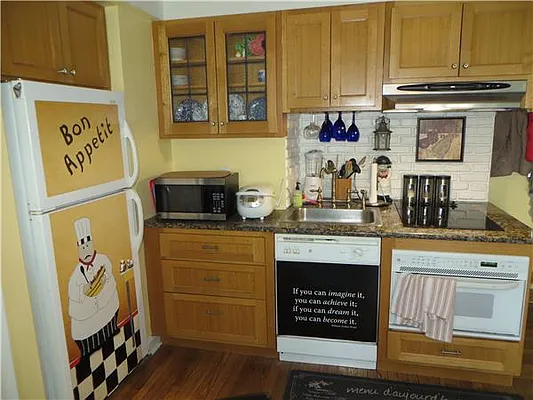 Rented by Tudor Realty | media 16