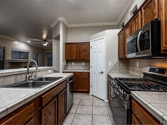 5th image of 2662 La Costa Drive