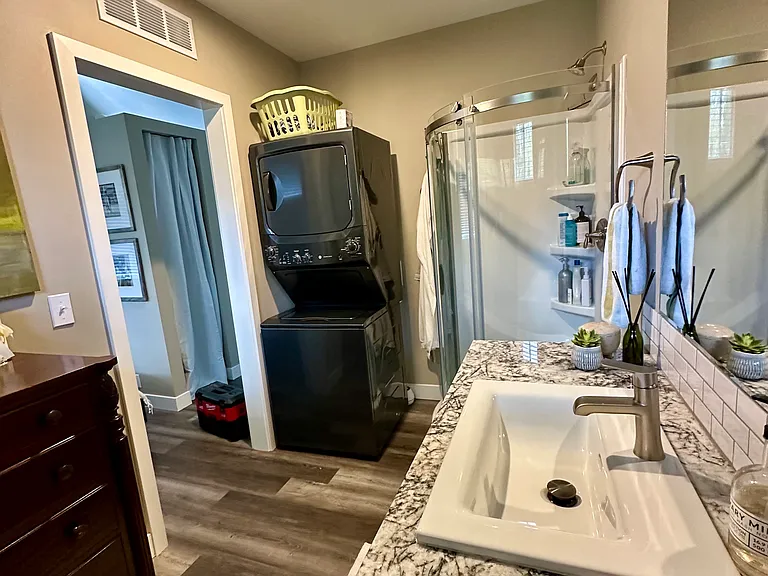 Quail Creek Way NE — Photo 5