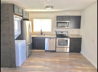 407 Simpson Ave APT 2, Hoquiam, WA 98550