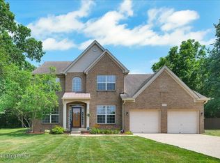 10710 Providence Dr, Louisville, KY 40291