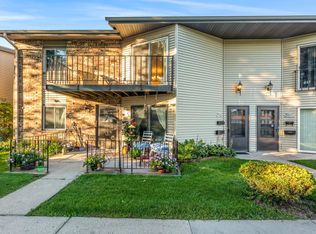 W169N11594 Biscayne Dr #15, Germantown, WI 53022