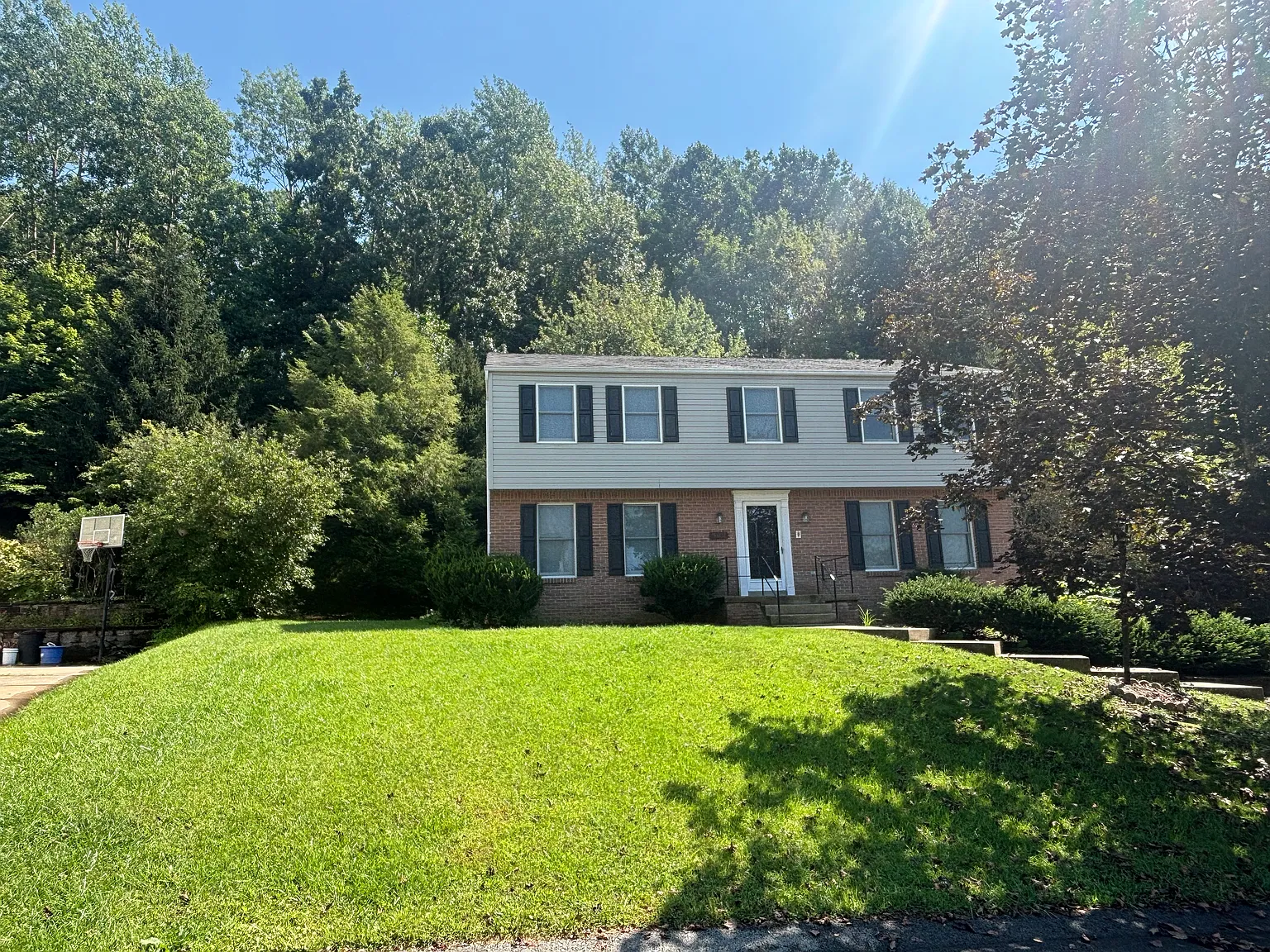 309 Dogwood Dr — Photo 1