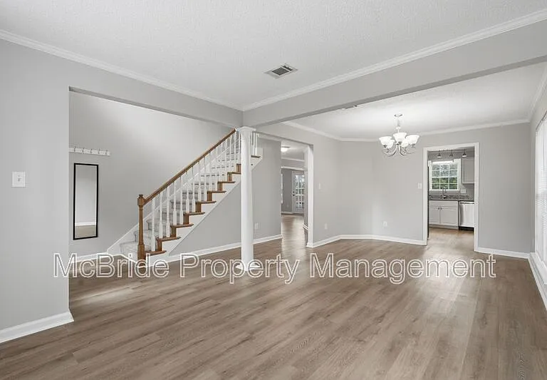 827 Sonora Cir — Photo 7