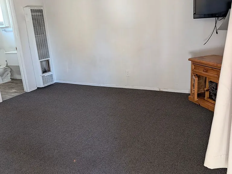 2187 Lake Tahoe Blvd — Photo 3