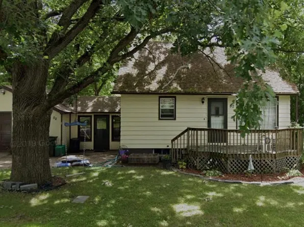 52 Cherry St N, Waite Park, MN 56387