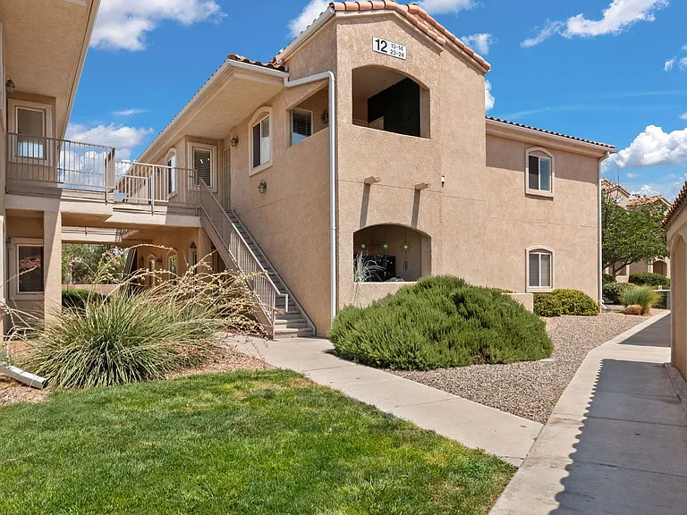 6800 Vista Del Norte Rd NE #1224 — Photo 2