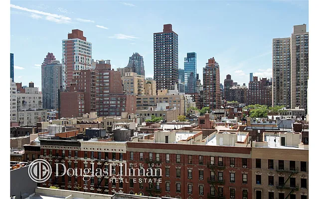 Sold by Douglas Elliman | media 21
