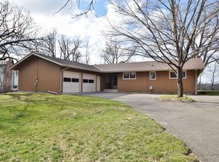 9118 Collins Dr NW, Ramsey, MN 55303