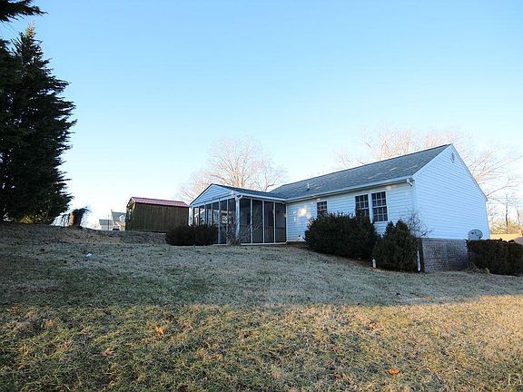 3rd image of 3703 Mathews St