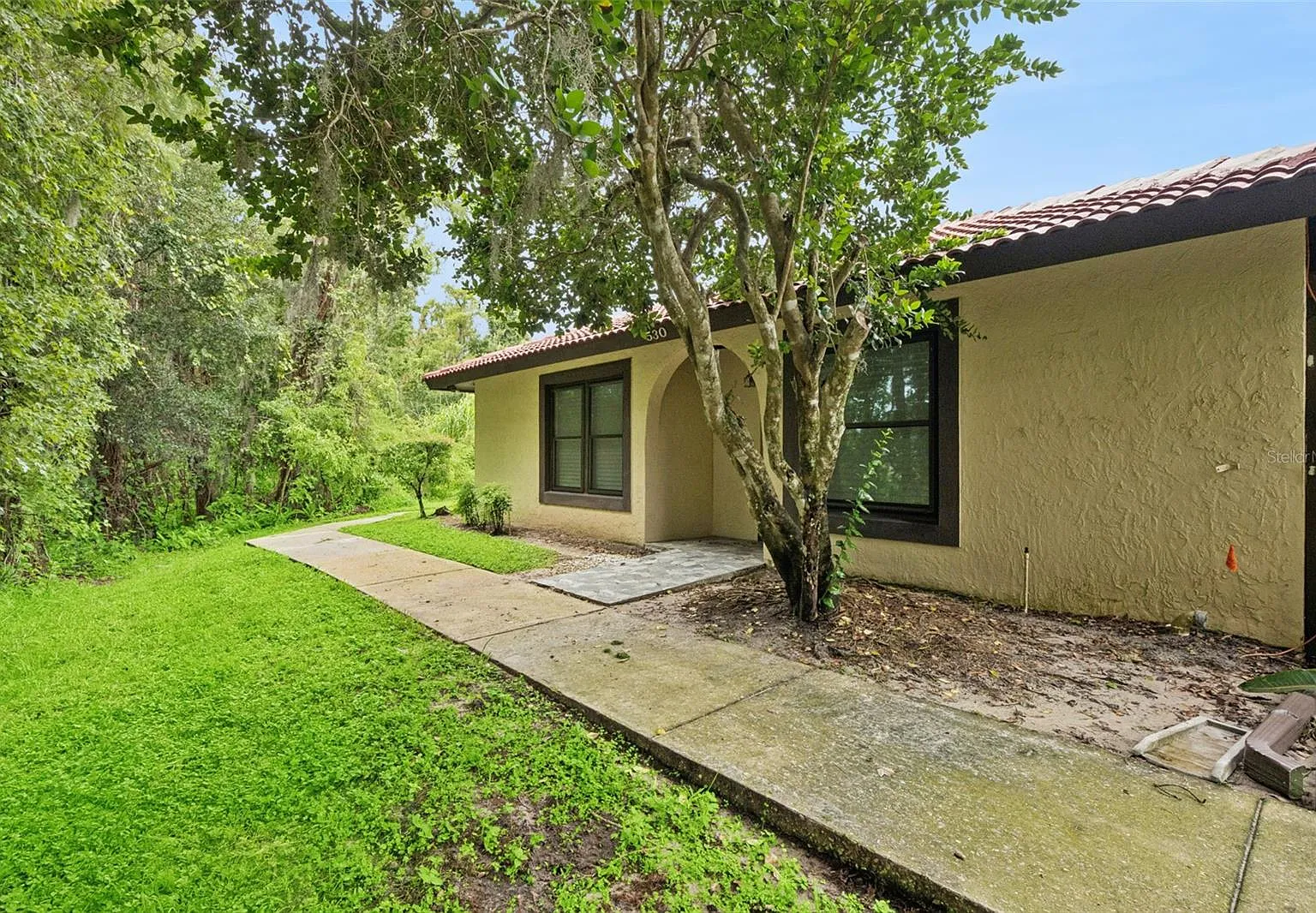 2 bed, 2.0 bath, 1038 sqft, $1,750 — Photo 2