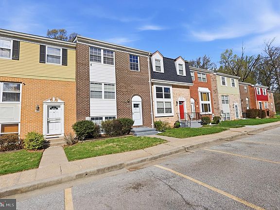 2nd image of 3668 Waterwheel Sq