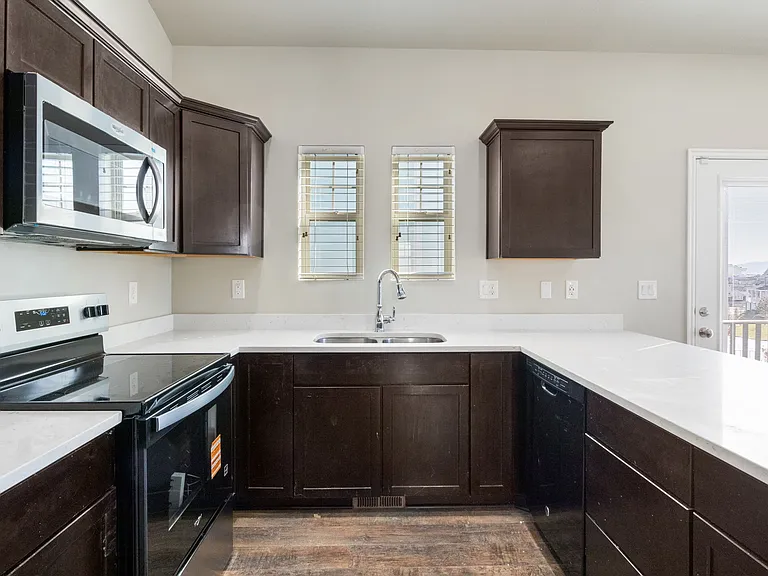 4918 W Beach Comber Way — Photo 12