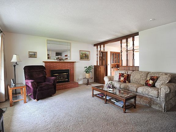 Spacious Living Room with Gas Fireplace