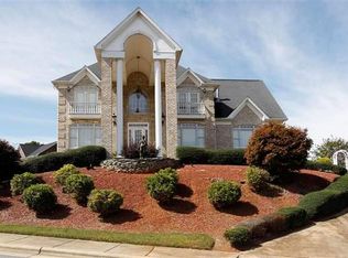 804 46th Avenue Dr NE, Hickory, NC 28601
