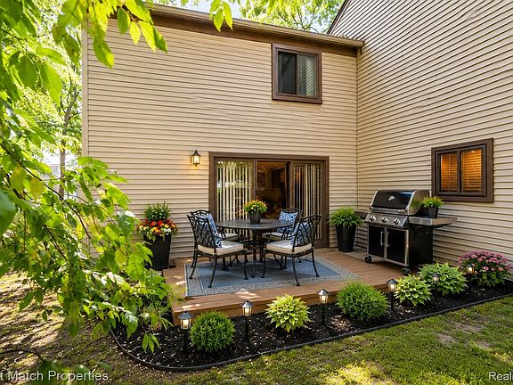 5th image of 1514 Streamwood Ct