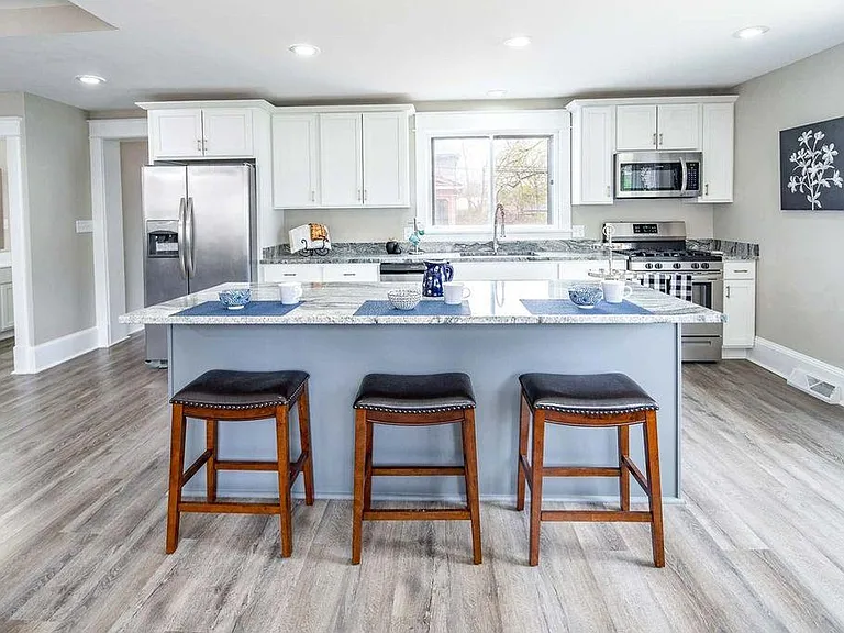 115 Marquette Ave — Photo 19