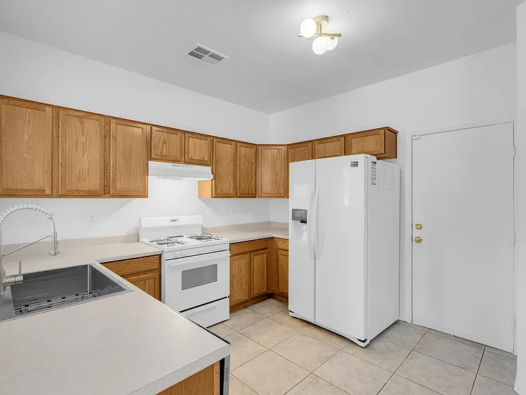 3793 Winter Whitetail St — Photo 28