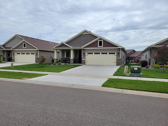 3rd image of 4338 124th Ln NE