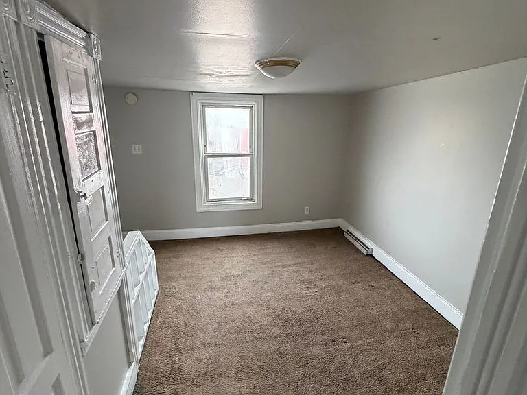 605 Eisenbrown St — Photo 13