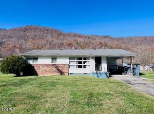 1103 2nd Ave W, Big Stone Gap, VA 24219