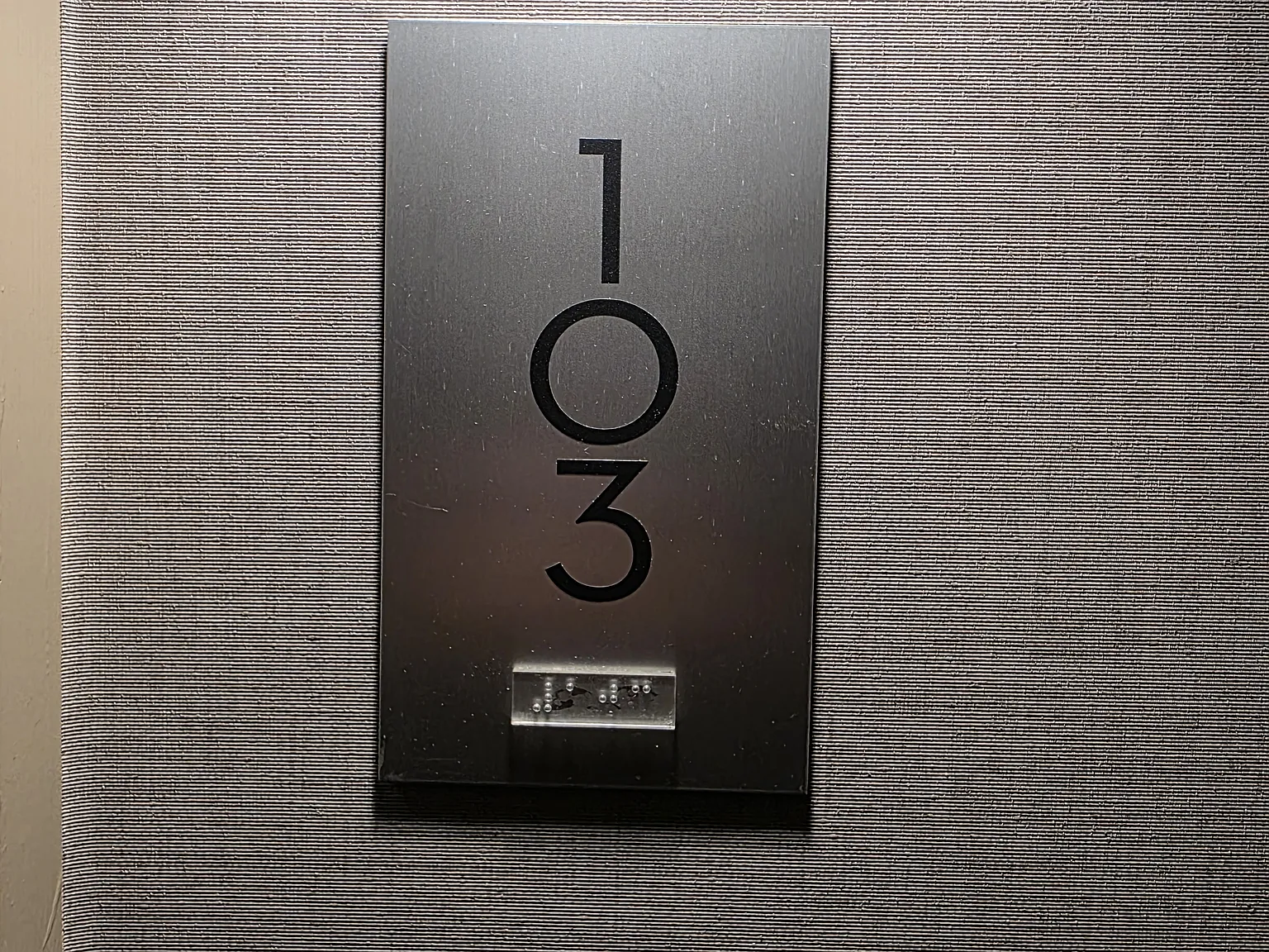 1 bed, 733 sqft, $1,600 — Photo 1