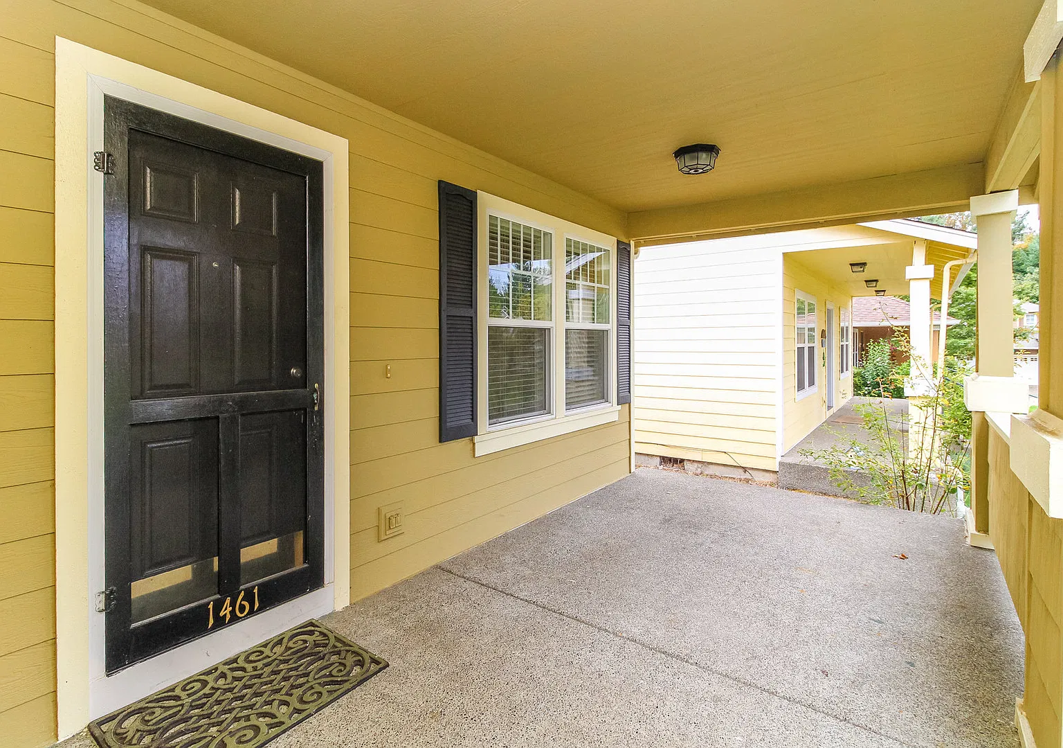 Desirable DuPont Rambler with AC-1461 Montgomery St — Photo 4