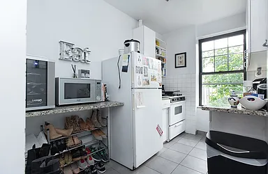 Rented by Emor Management Inc.