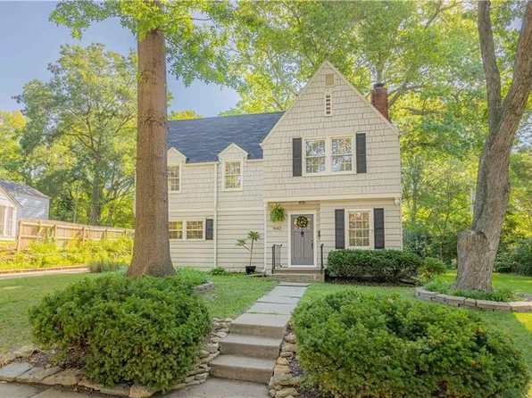 1642 Mississippi St, Lawrence, KS 66044