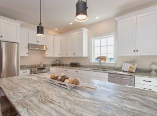 71 Wyman Way, Cumberland Center, ME 04021