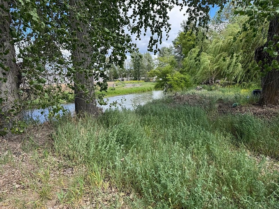 2nd image of 1459 Quilchena Ave
