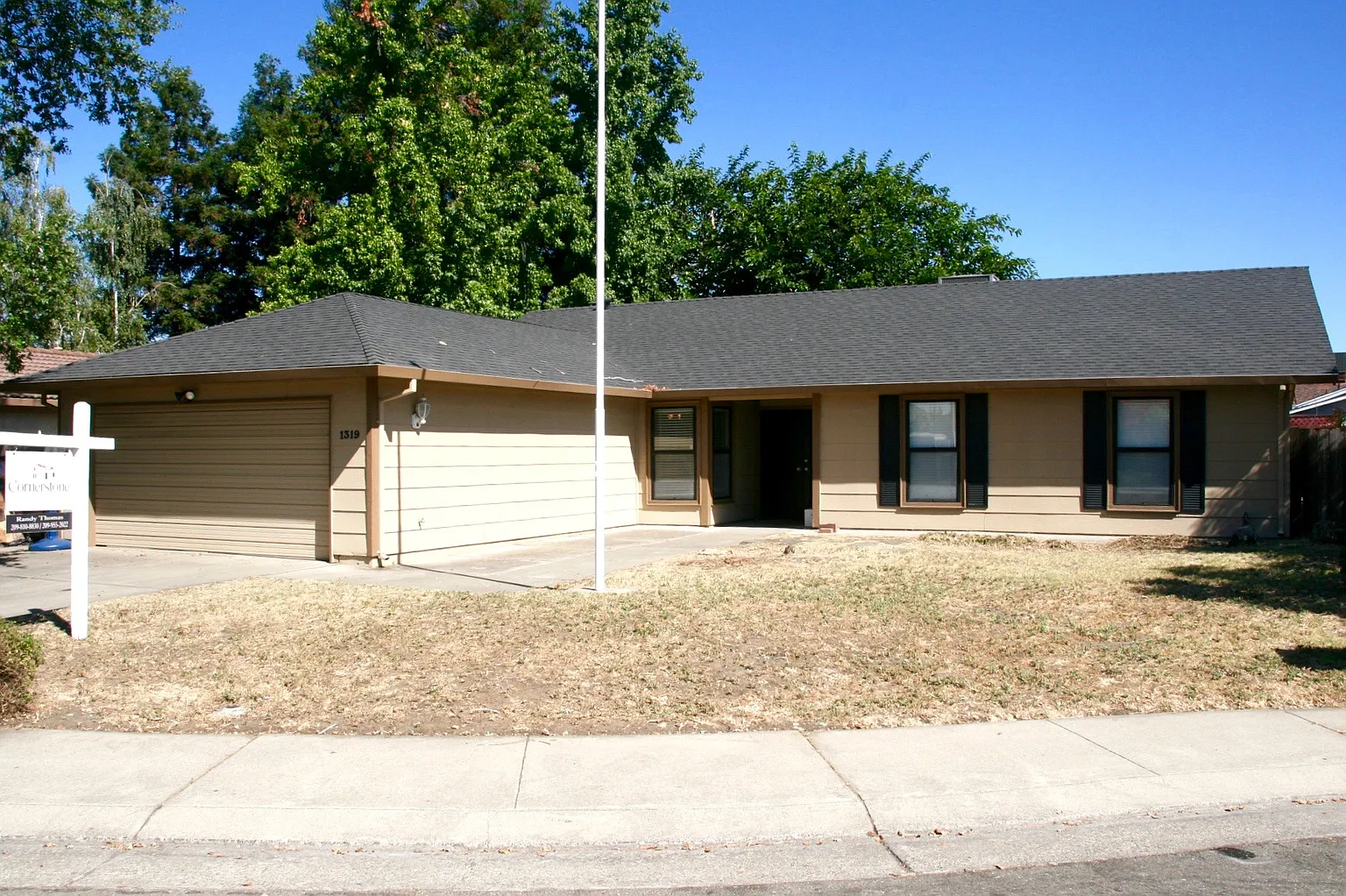 1319 Quad Ct photo 1