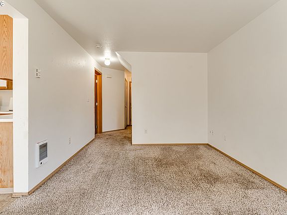 4th image of 112 Lea Ave