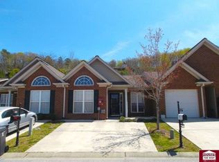 126 Hayesbury Ln, Pelham, AL 35124