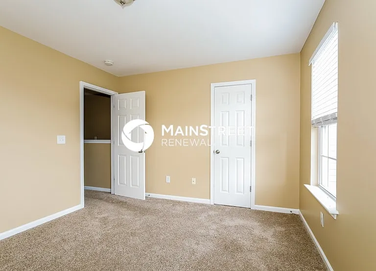 15722 Southern Garden Ln — Photo 8