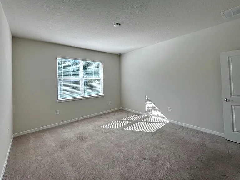 17317 Back Bay Ct — Photo 37
