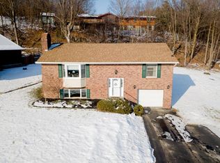 5 Ridgeway Dr, Plattsburgh, NY 12901