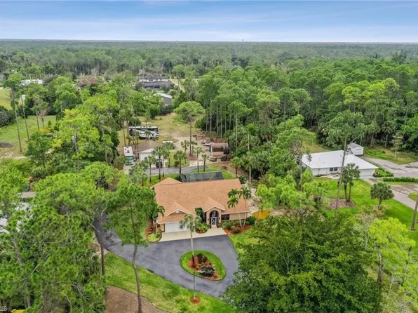 5980 Hidden Oaks Ln, Naples, FL 34119