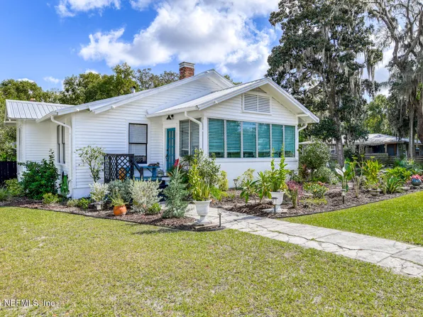 711 S 15TH Street, Palatka, FL 32177