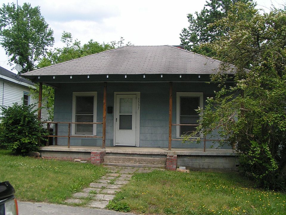 1st image of 1537 McCormick St
