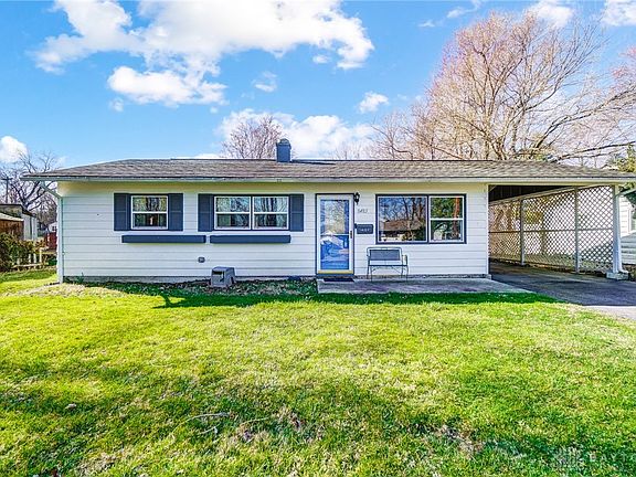 2nd image of 8483 Smallwood Ln